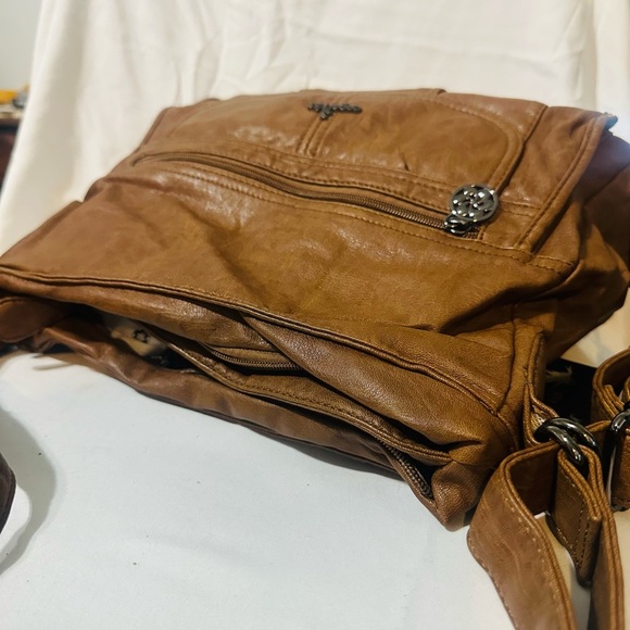 NWT Angel Kiss Brown Faux Leather Handbag for Women - Picture 10 of 10